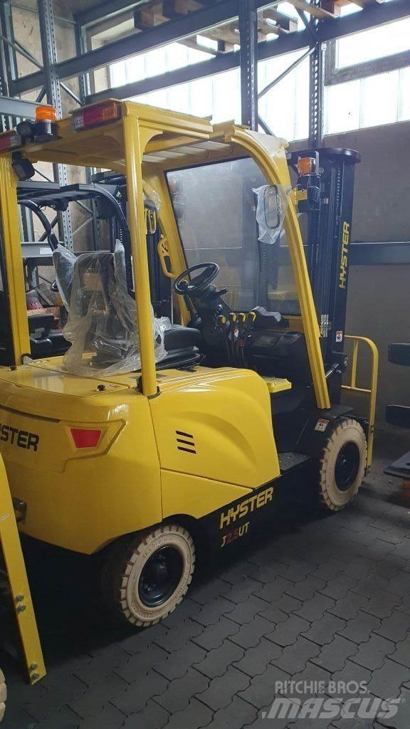 Hyster J2.5UT Akumulátorové vozíky