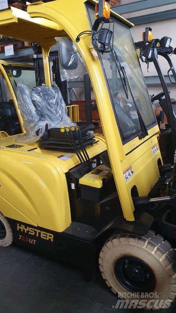 Hyster J2.5UT Akumulátorové vozíky