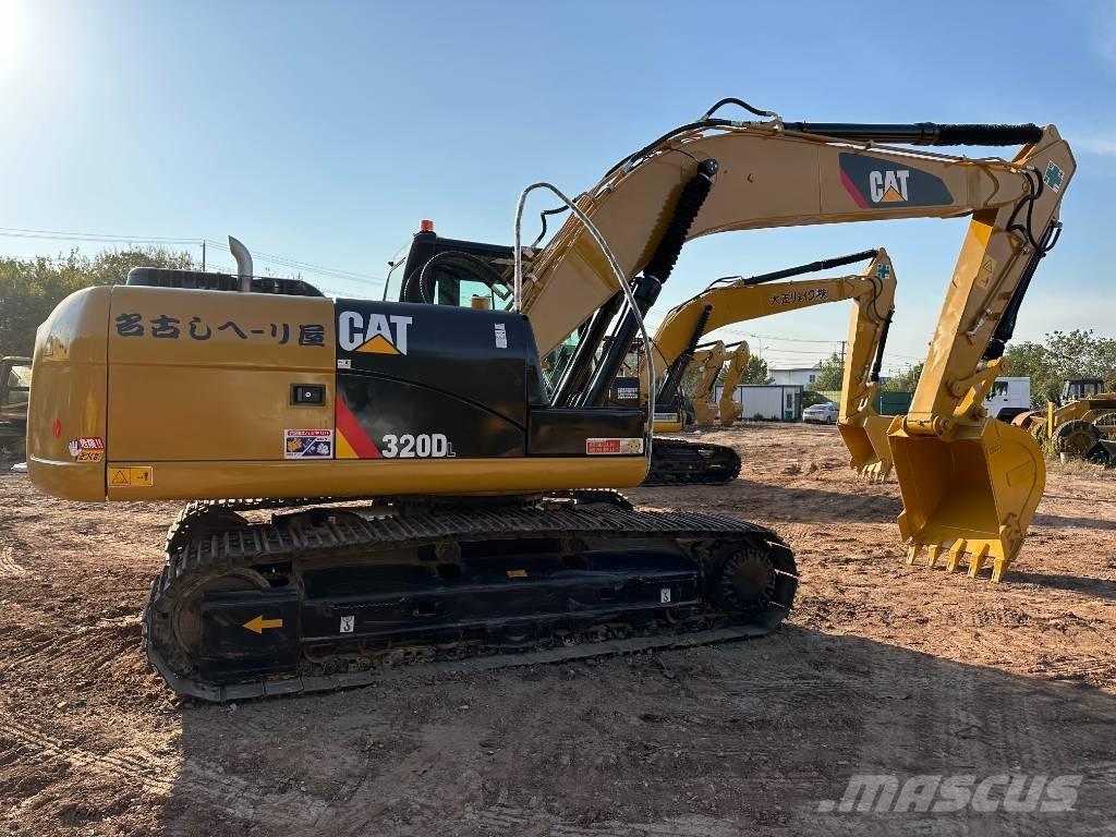 CAT 320 D L Pásové rýpadlá