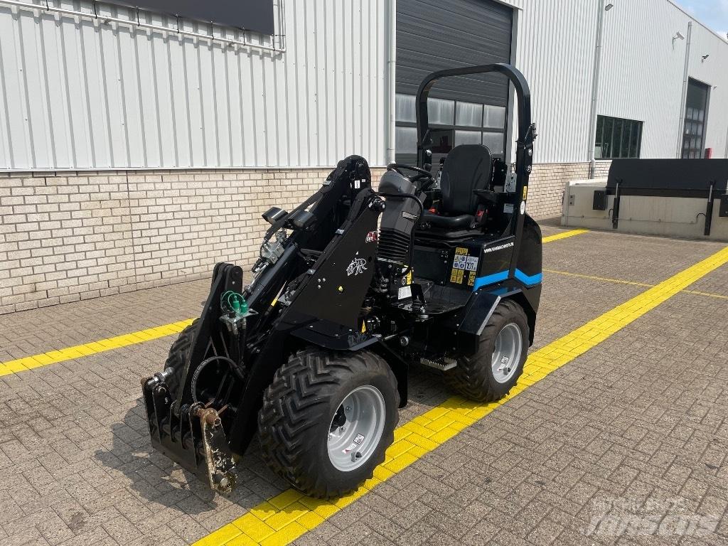 GiANT G 2200 E Kolesové nakladače