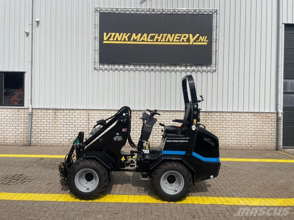 GiANT G 2200 E Kolesové nakladače