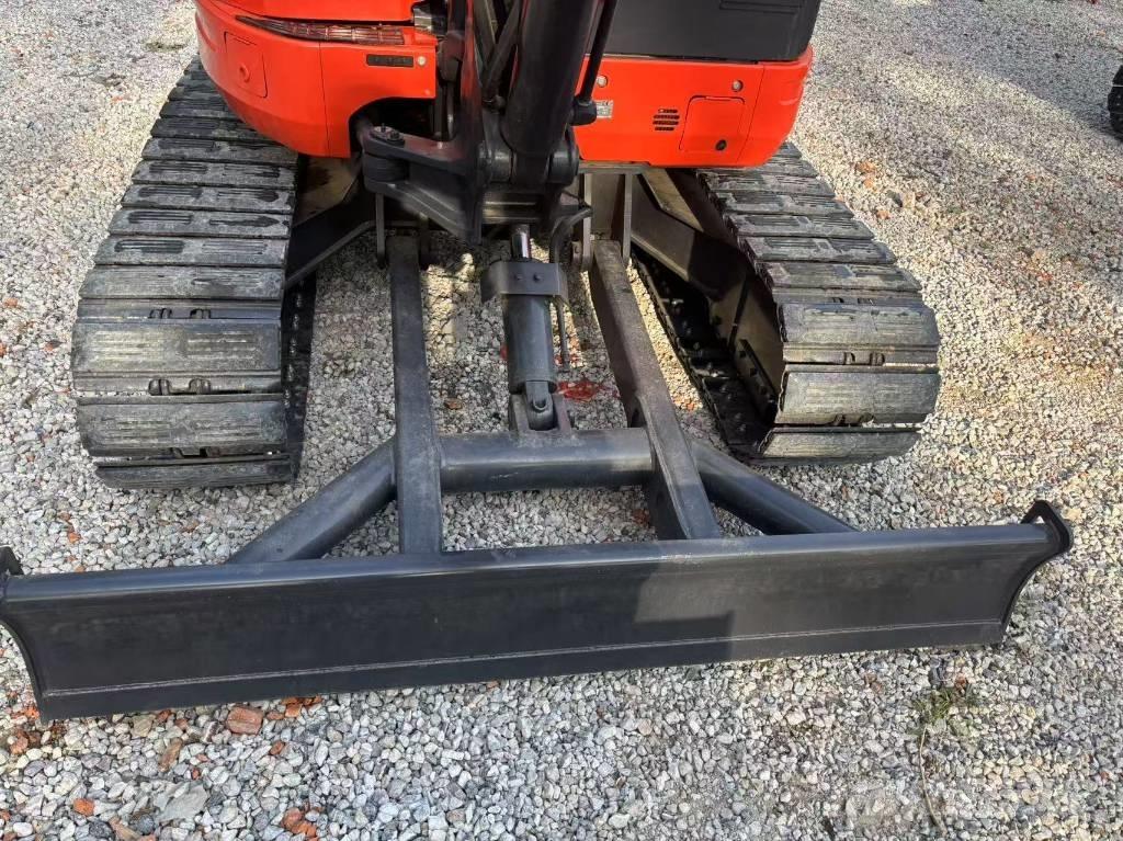 Kubota U 55 R-4 Mini rýpadlá < 7t