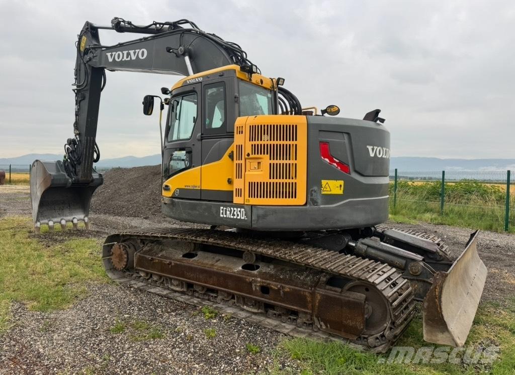 Volvo ECR235DL Pásové rýpadlá