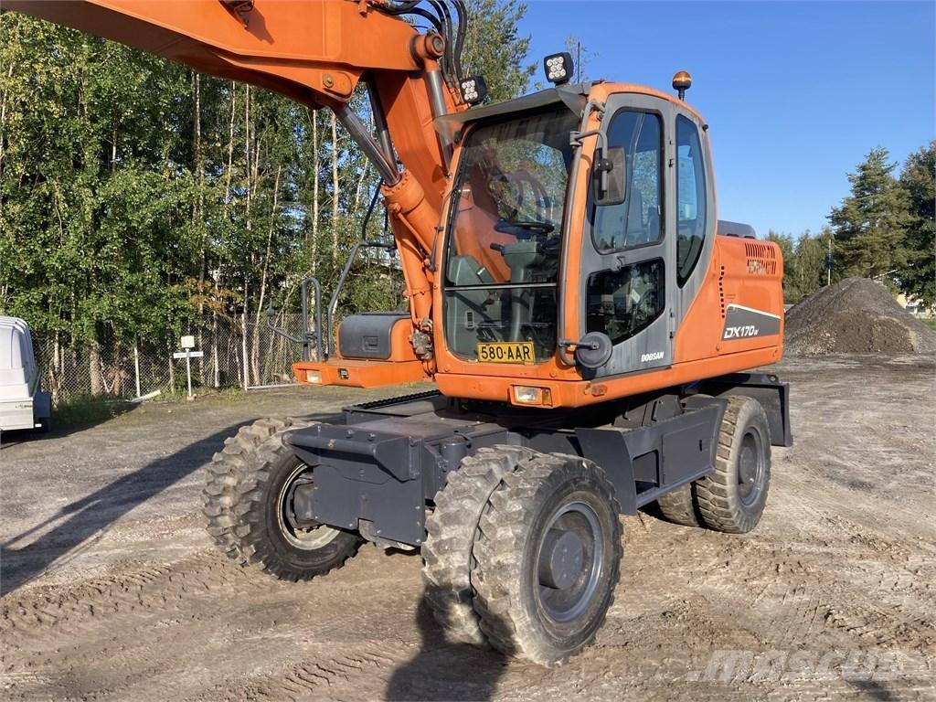 Doosan DX 170 W Kolesové rýpadlá