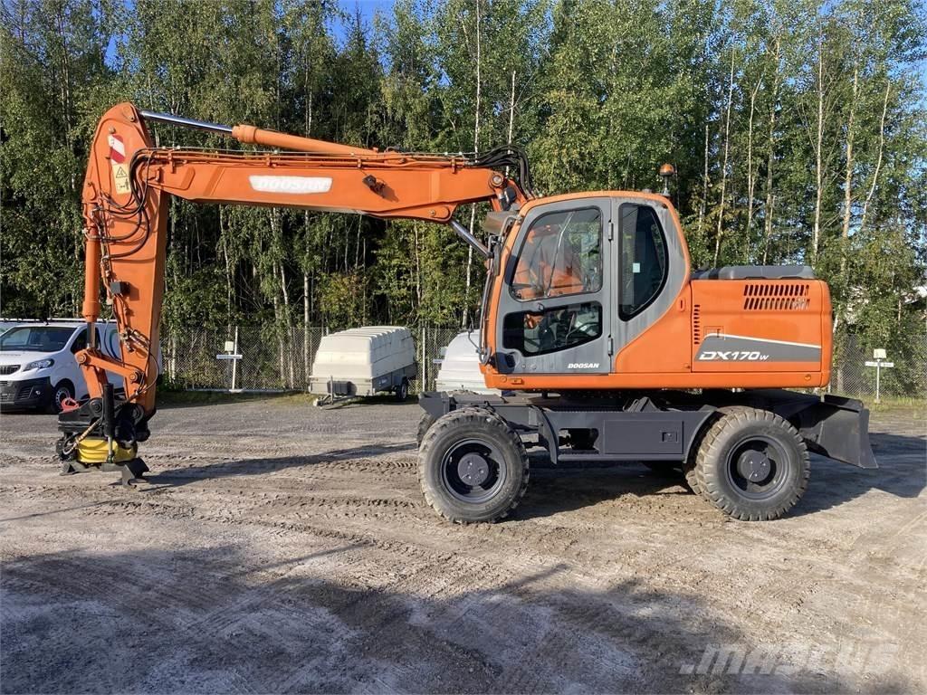 Doosan DX 170 W Kolesové rýpadlá