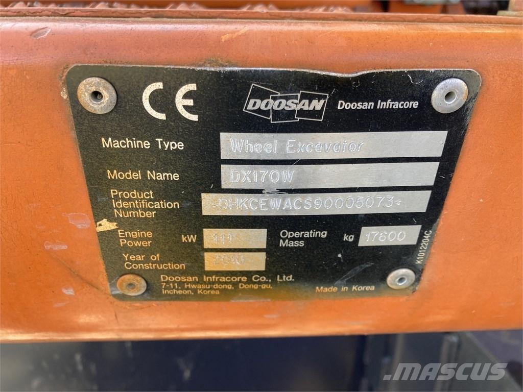 Doosan DX 170 W Kolesové rýpadlá