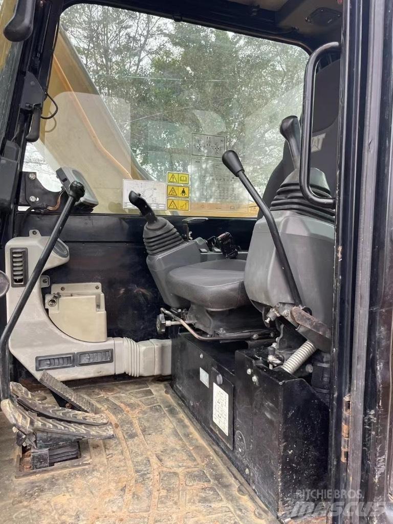 CAT 307 E2 Pásové rýpadlá