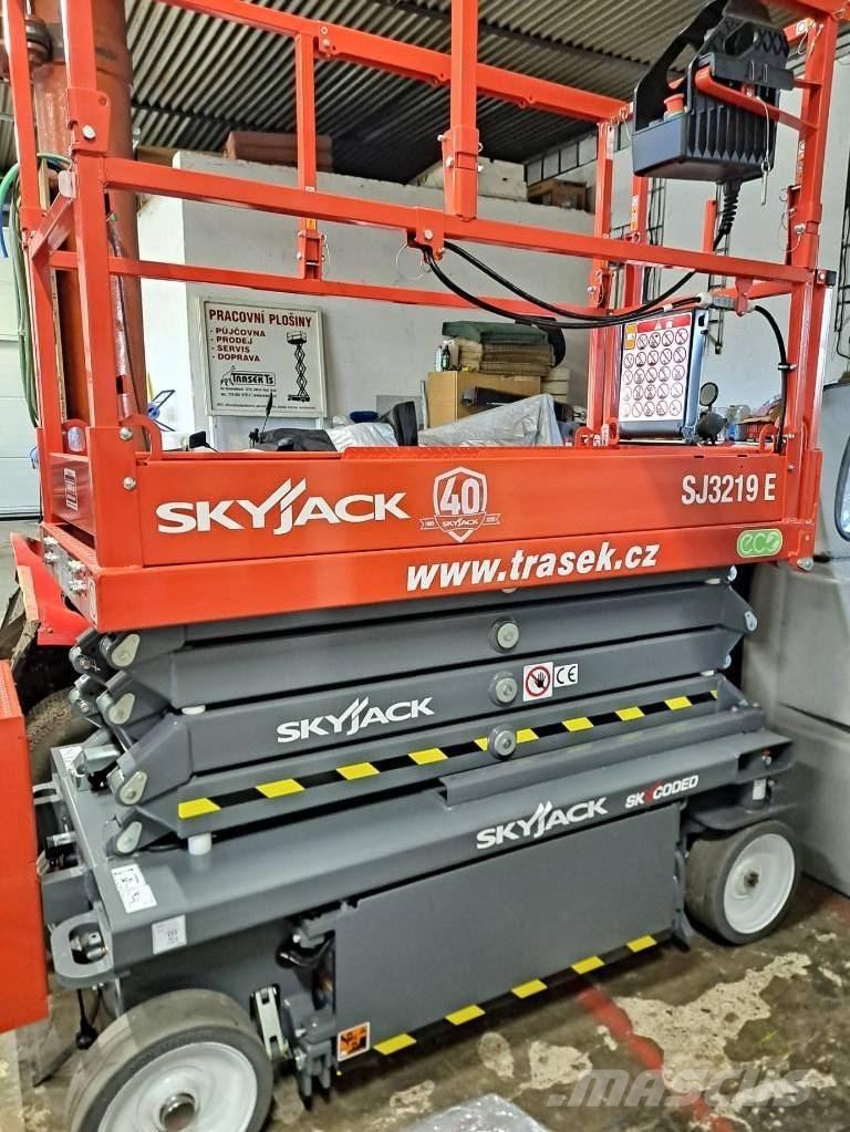 SkyJack SJ 3219E Nožnicové zdvíhacie plošiny