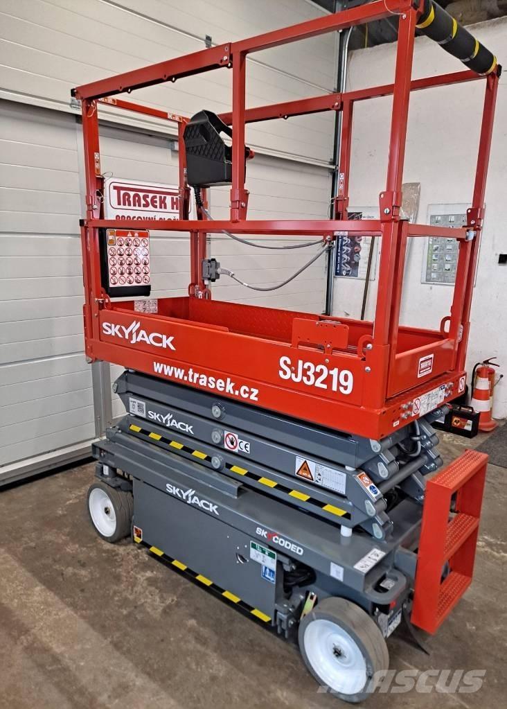 SkyJack SJ 3219E Nožnicové zdvíhacie plošiny