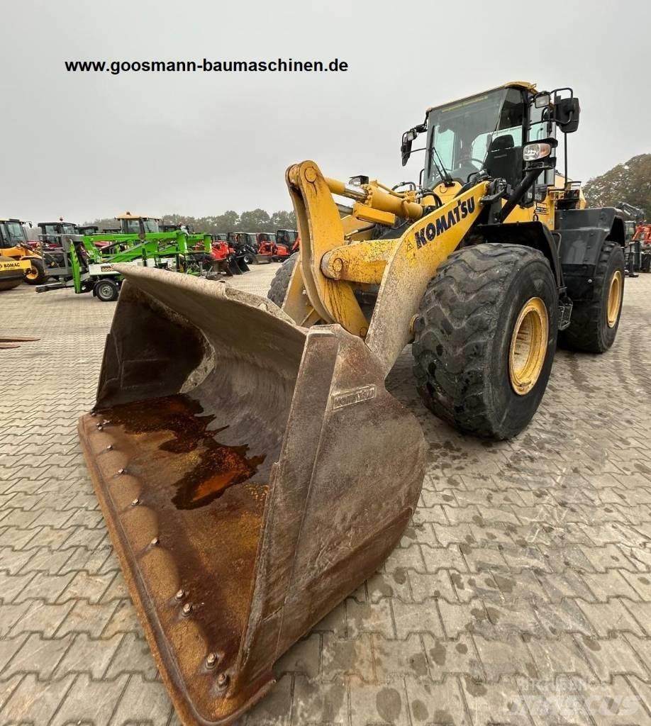 Komatsu WA 320-8 Kolesové nakladače
