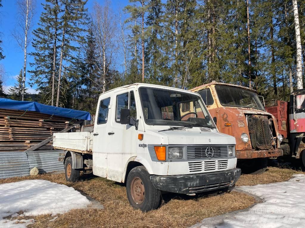 Mercedes-Benz 309D Skriňová nadstavba