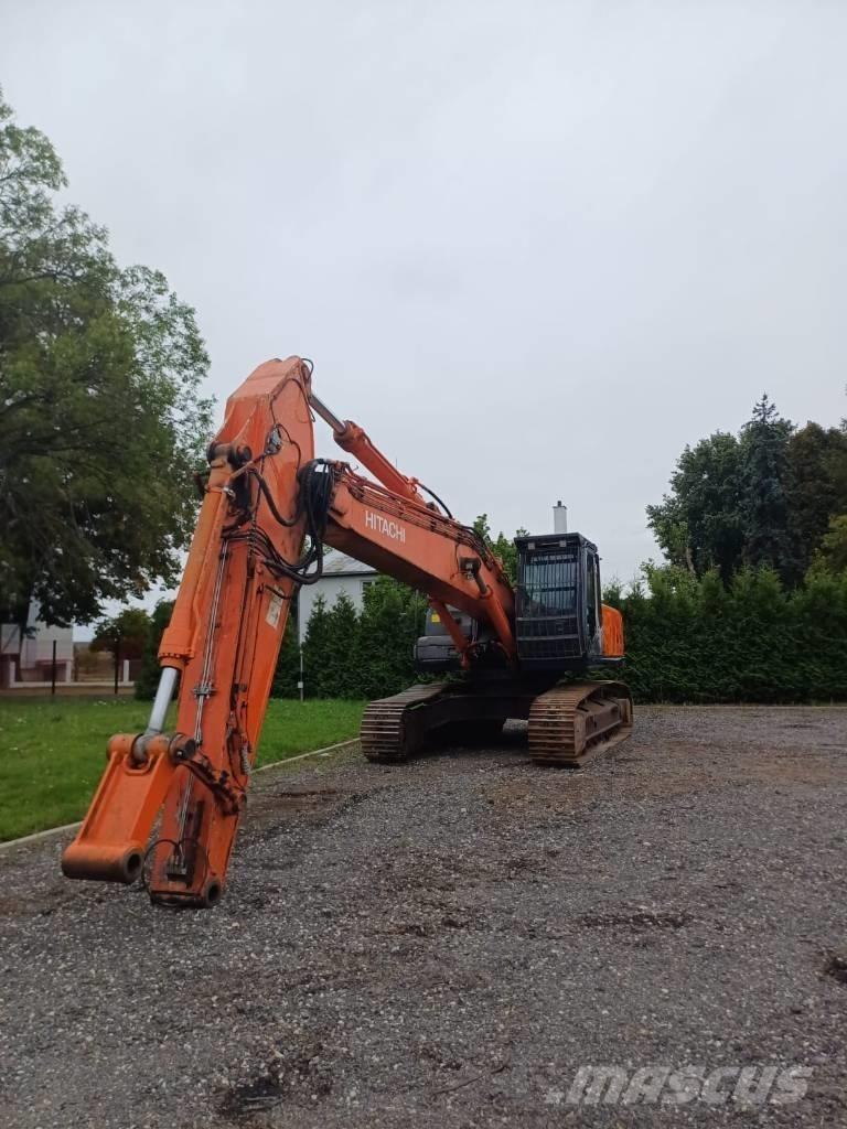 Hitachi ZX350 Kolesové nakladače