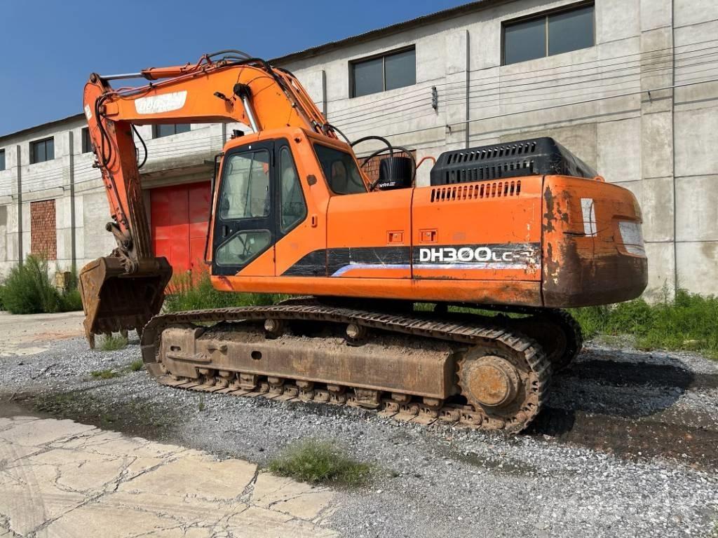 Doosan DH300 Pásové rýpadlá