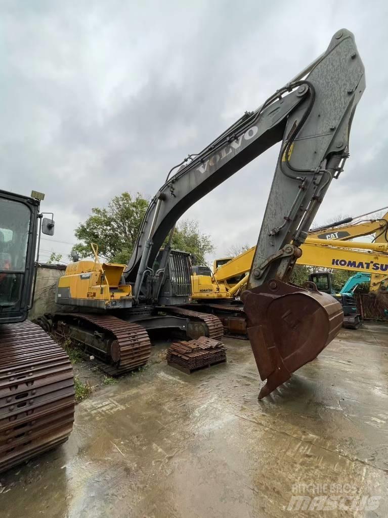 Volvo EC 380 D L Pásové rýpadlá