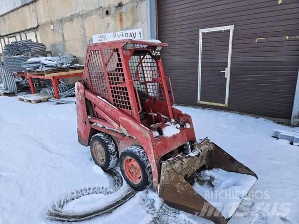 Bobcat 463 Šmykom riadené nakladače