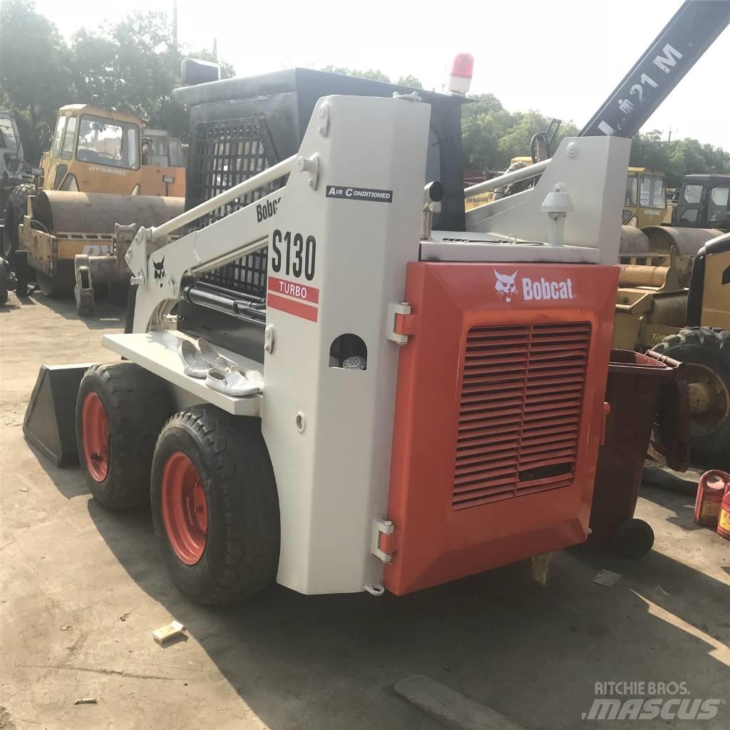 Bobcat S 130 Šmykom riadené nakladače