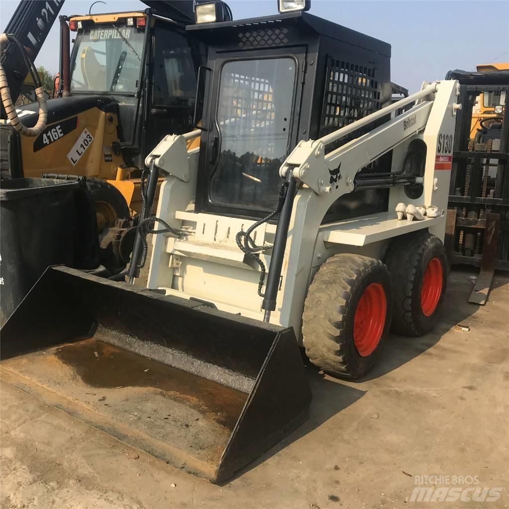 Bobcat S 130 Šmykom riadené nakladače