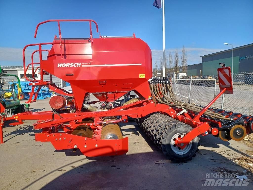 Horsch Pronto 4 DC Kombinované sejačky
