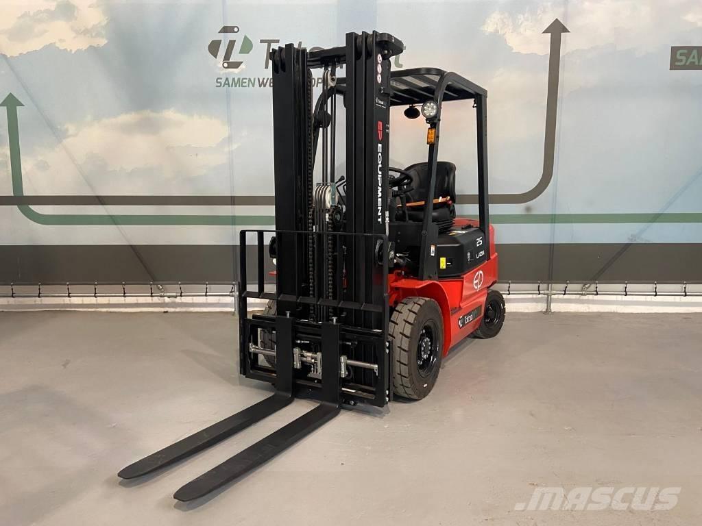 EP Equipment EFL252X Akumulátorové vozíky