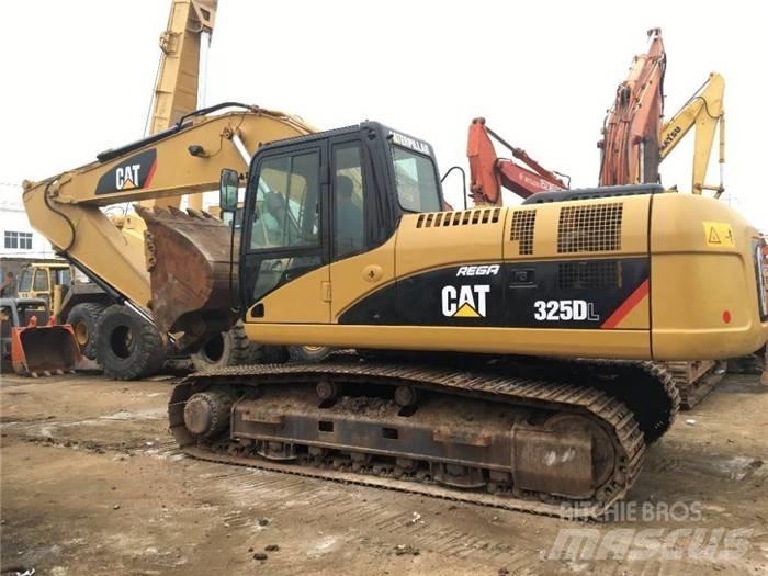 CAT 325 D Pásové rýpadlá