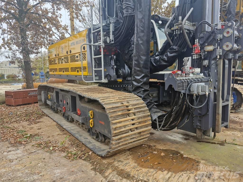 Bauer / RTG RG25-SC Pilierovej žeriav