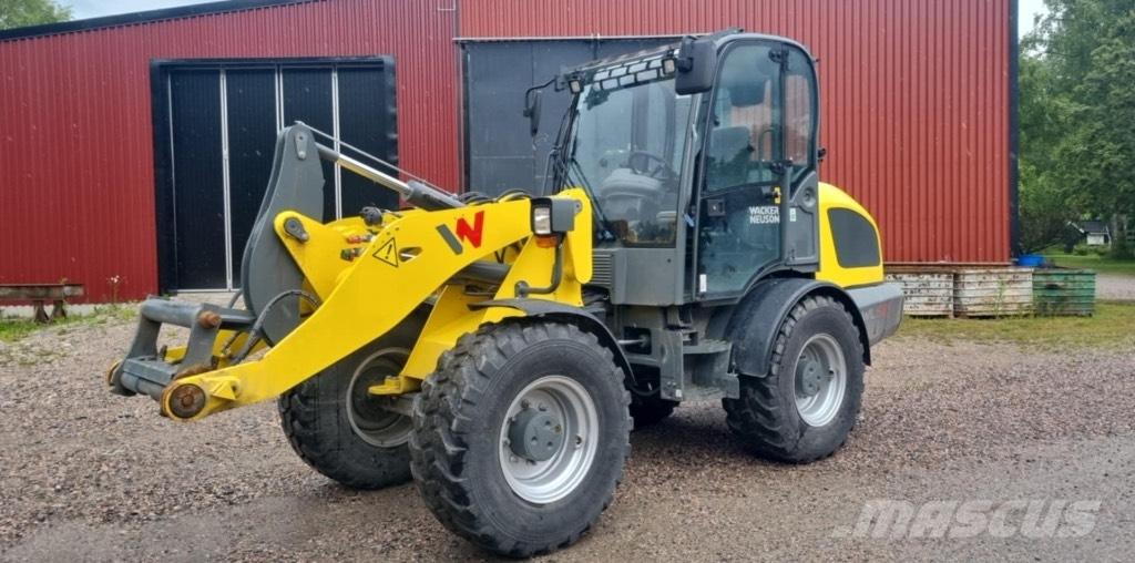 Wacker Neuson WL 52 Kolesové nakladače