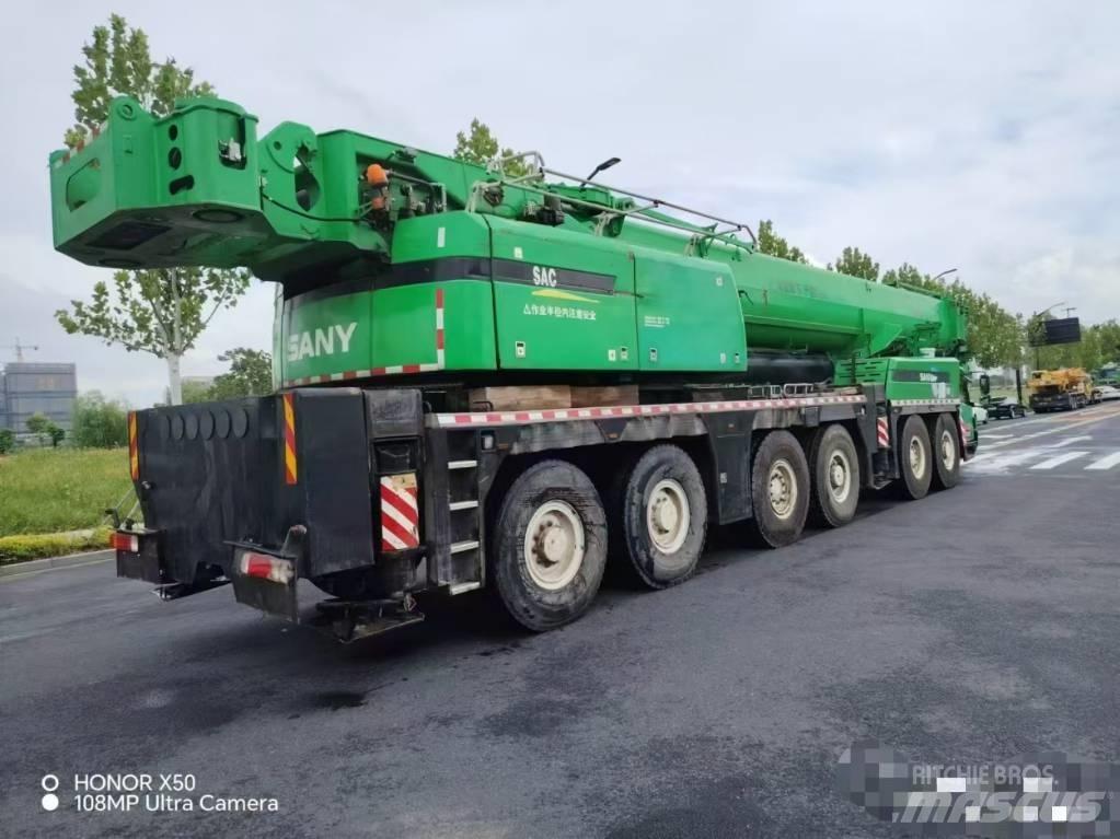Sany SAC3000 Univerzálne terénne žeriavy