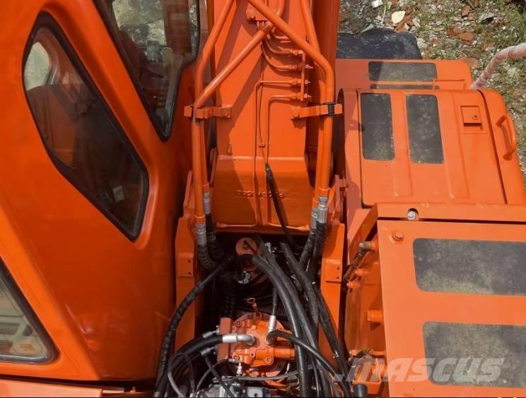 Doosan DH150W-7 Kolesové rýpadlá