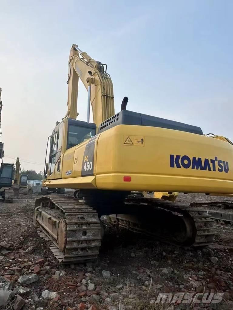 Komatsu 450-8 Pásové rýpadlá