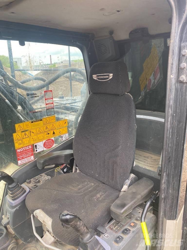 Hidromek HMK 220 LC Pásové rýpadlá