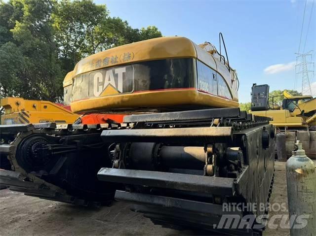 CAT 320 C Obojživelná rýpadlá
