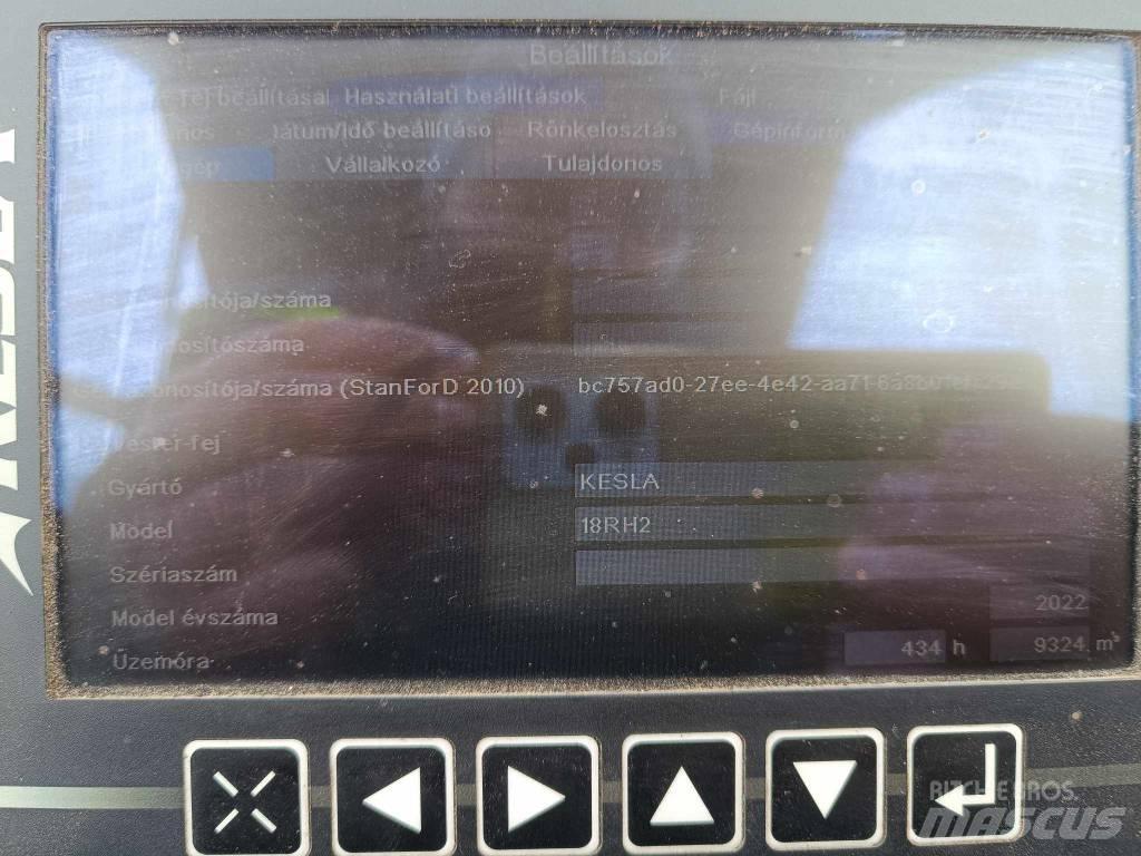 Neuson 11002 HV Harvestory
