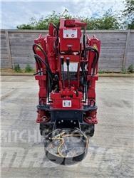 Unic URW-094 CER Minižeriavy