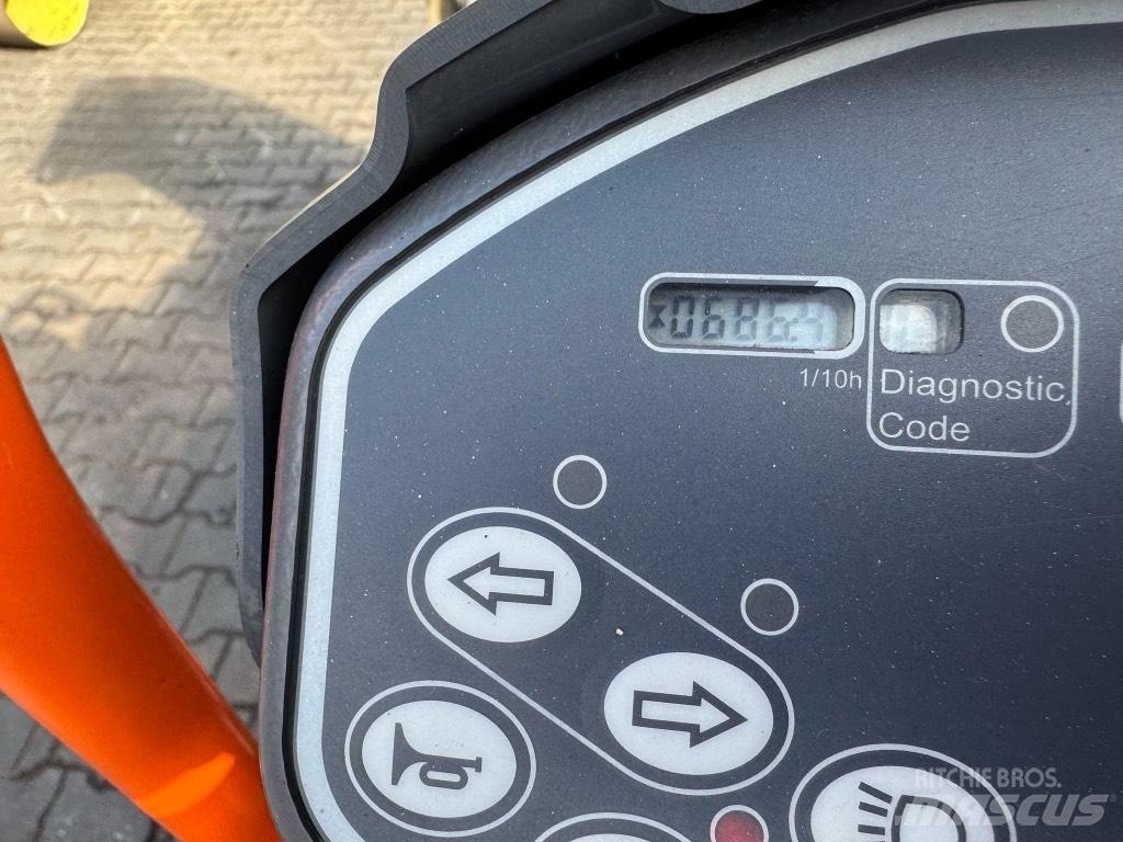 Hamm HD 10 C VT Kombinované valce