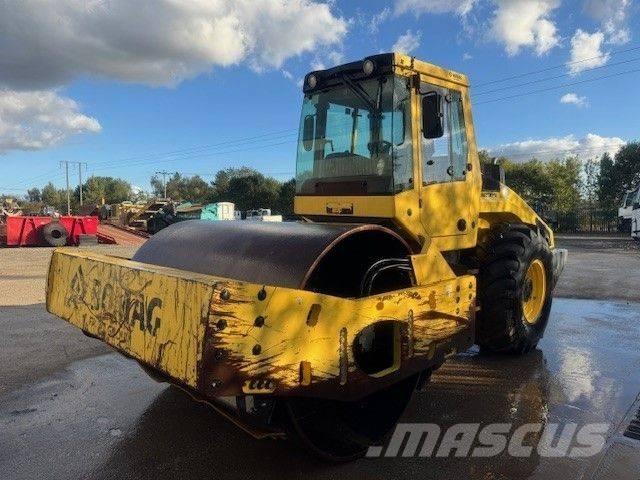 Bomag BW 216 DH-4i Ťahačové valce