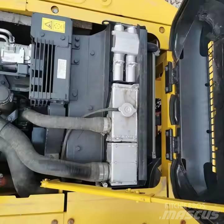 Komatsu PC120 Pásové rýpadlá