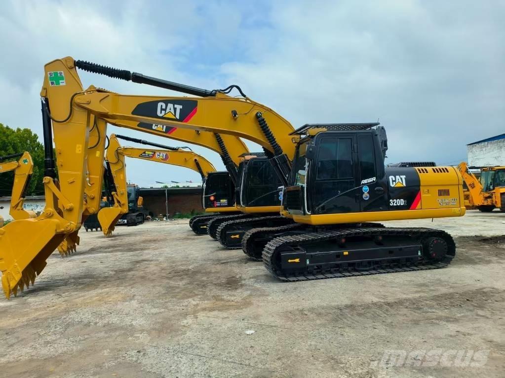 CAT 320 D Pásové rýpadlá