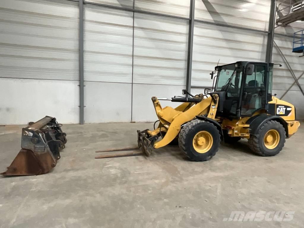 CAT 908 H Kolesové nakladače
