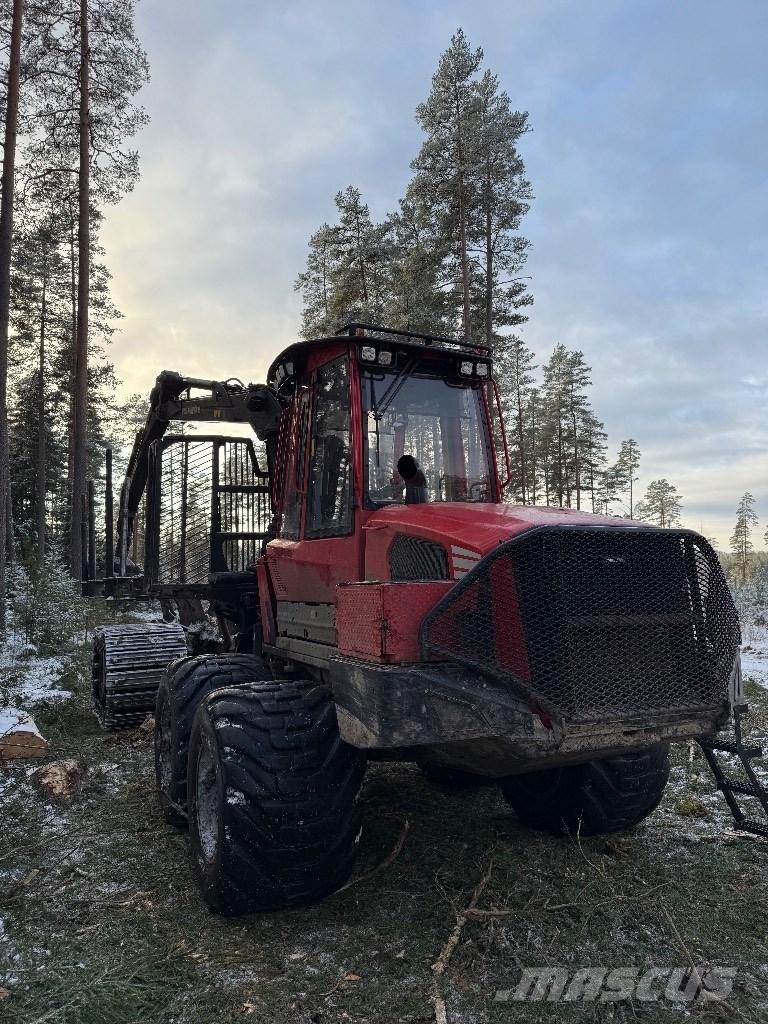Komatsu 875 Lesné traktory