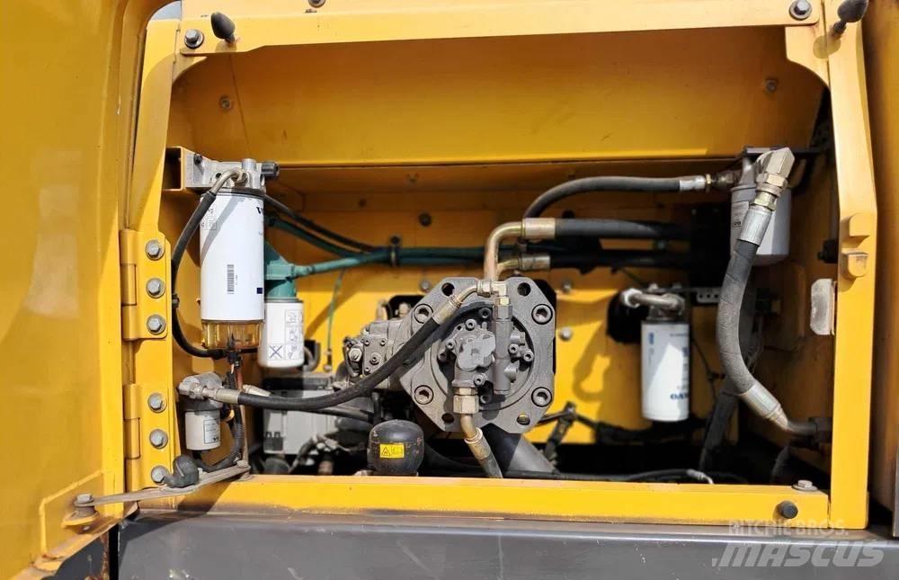Volvo EC 300 D L Pásové rýpadlá