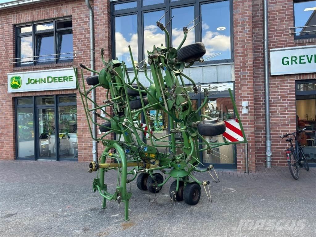Krone KW 8.80/8 Obracače a zhrabovače sena