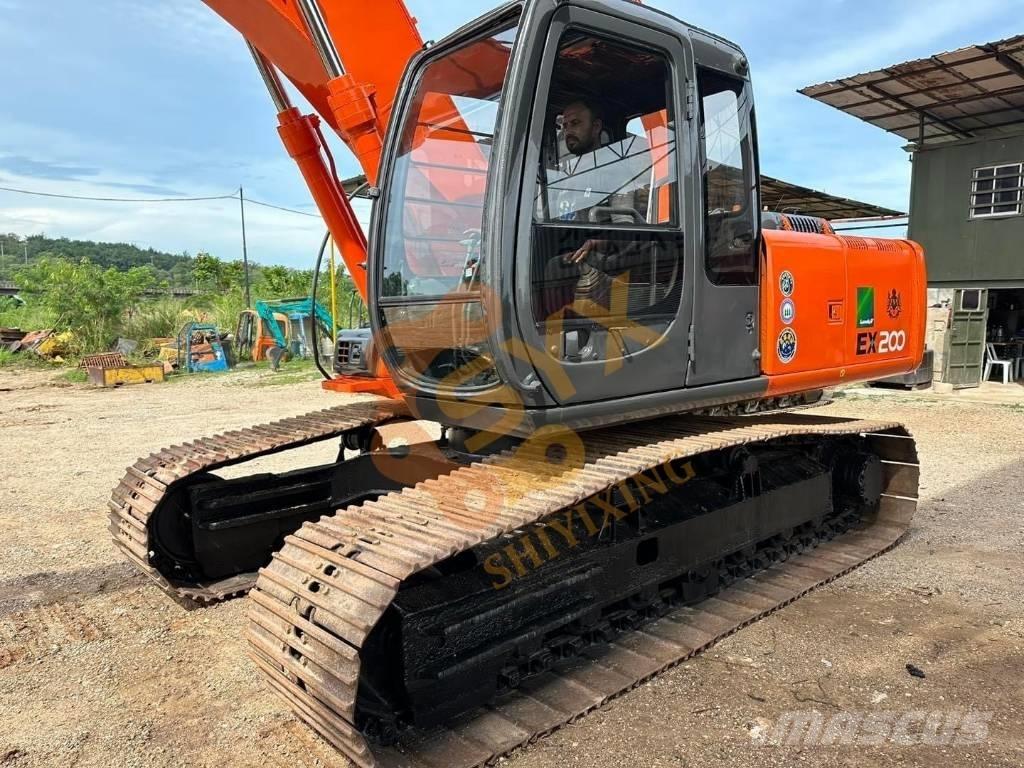 Hitachi EX 200-5 Pásové rýpadlá