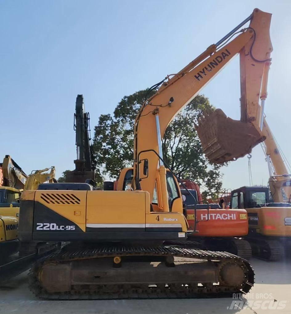 Hyundai R220LC-9S Pásové rýpadlá