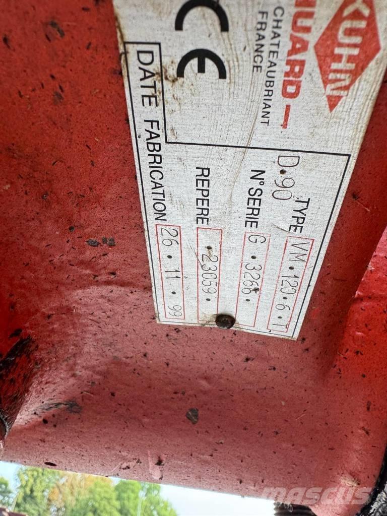 Kuhn Vari-Master 120 Dvojstranné pluhy