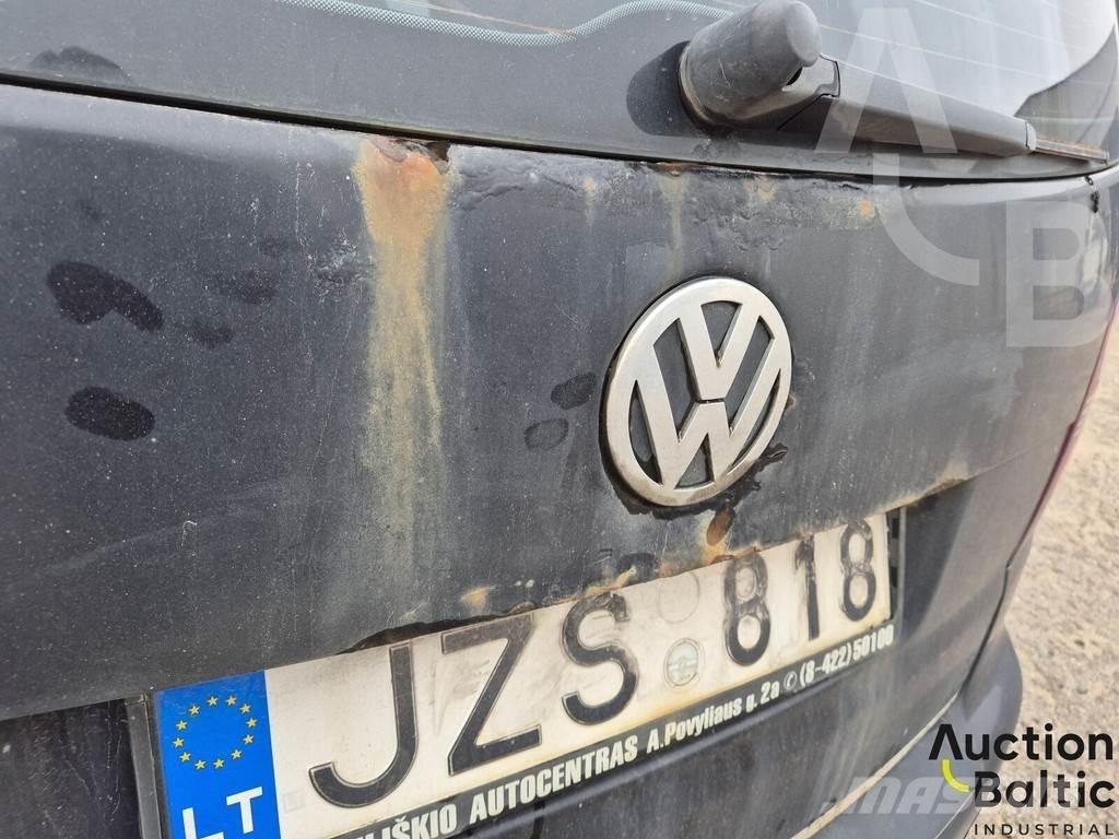 Volkswagen Touran Automobily