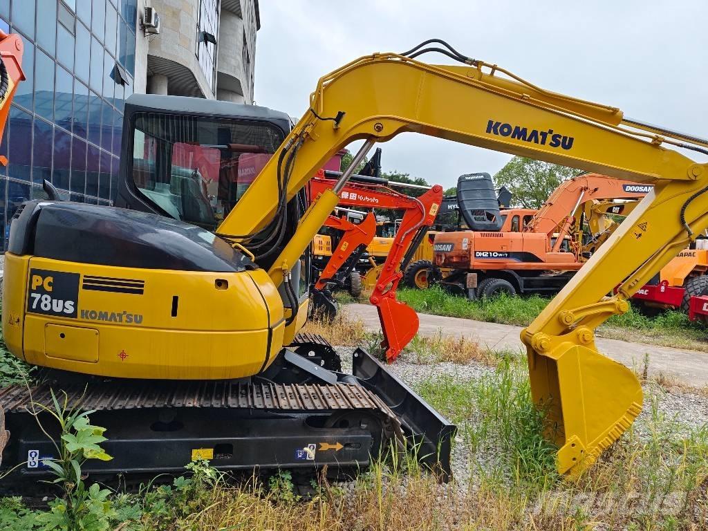 Komatsu PC 78 US Pásové rýpadlá
