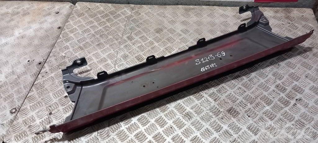 Scania R440  1865181 Kabíny a interiér