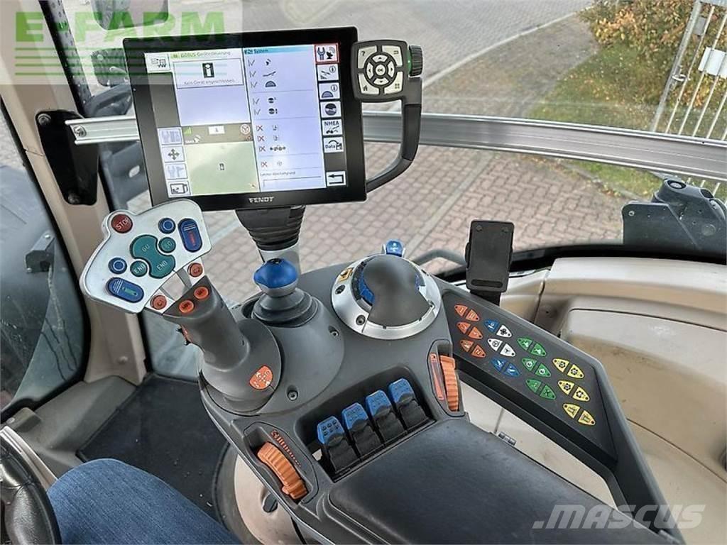Fendt 828 vario s4 Traktory