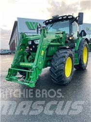 John Deere 6115R Traktory