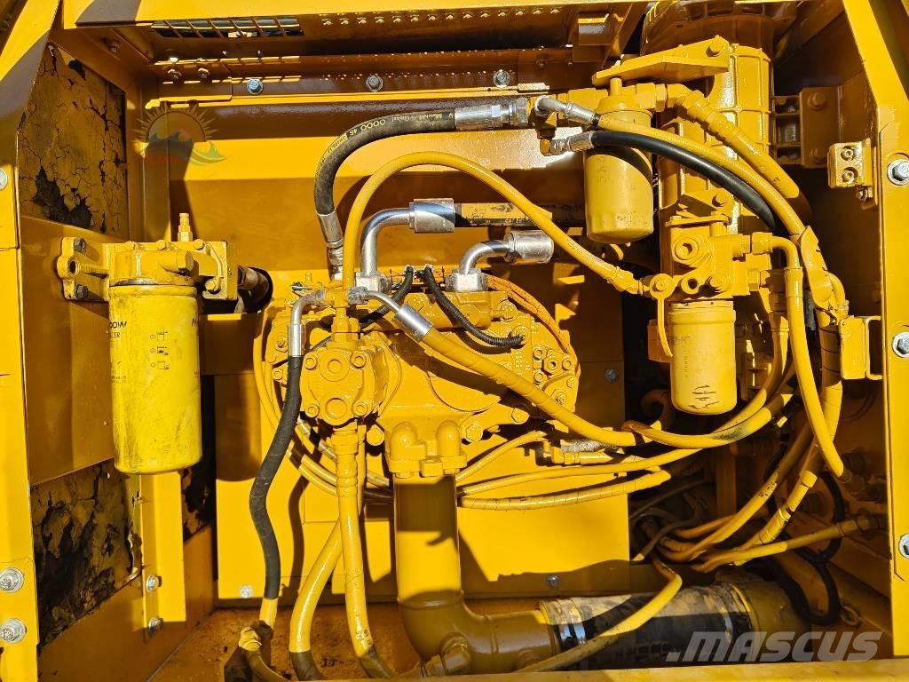 CAT 325 C Pásové rýpadlá